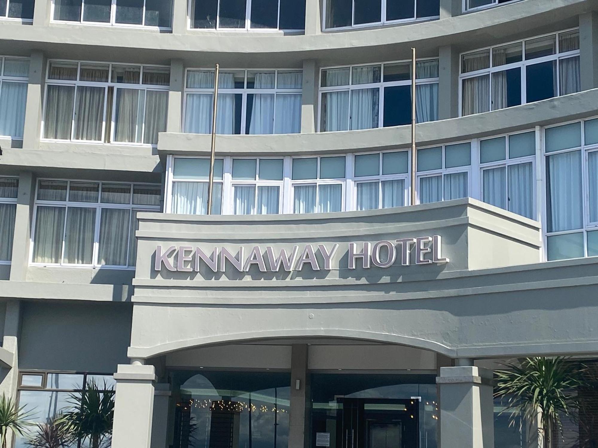 Kennaway Hotel East London Bagian luar foto